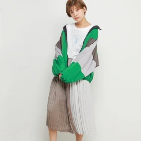 🇯🇵 Reversible windbreaker - Picture 3 of 7